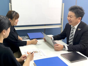 先輩メッセージ 営業