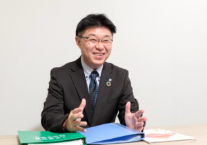 採用担当
