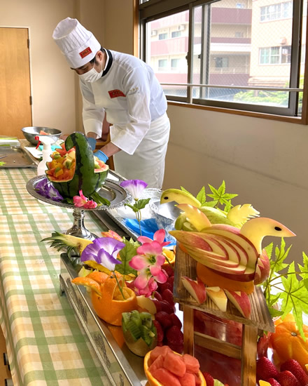 高齢者介護施設 事業所責任者 菓子職人・調理師